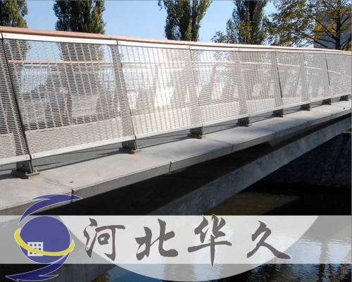 橋梁護(hù)欄