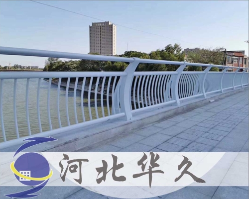 橋梁護(hù)欄